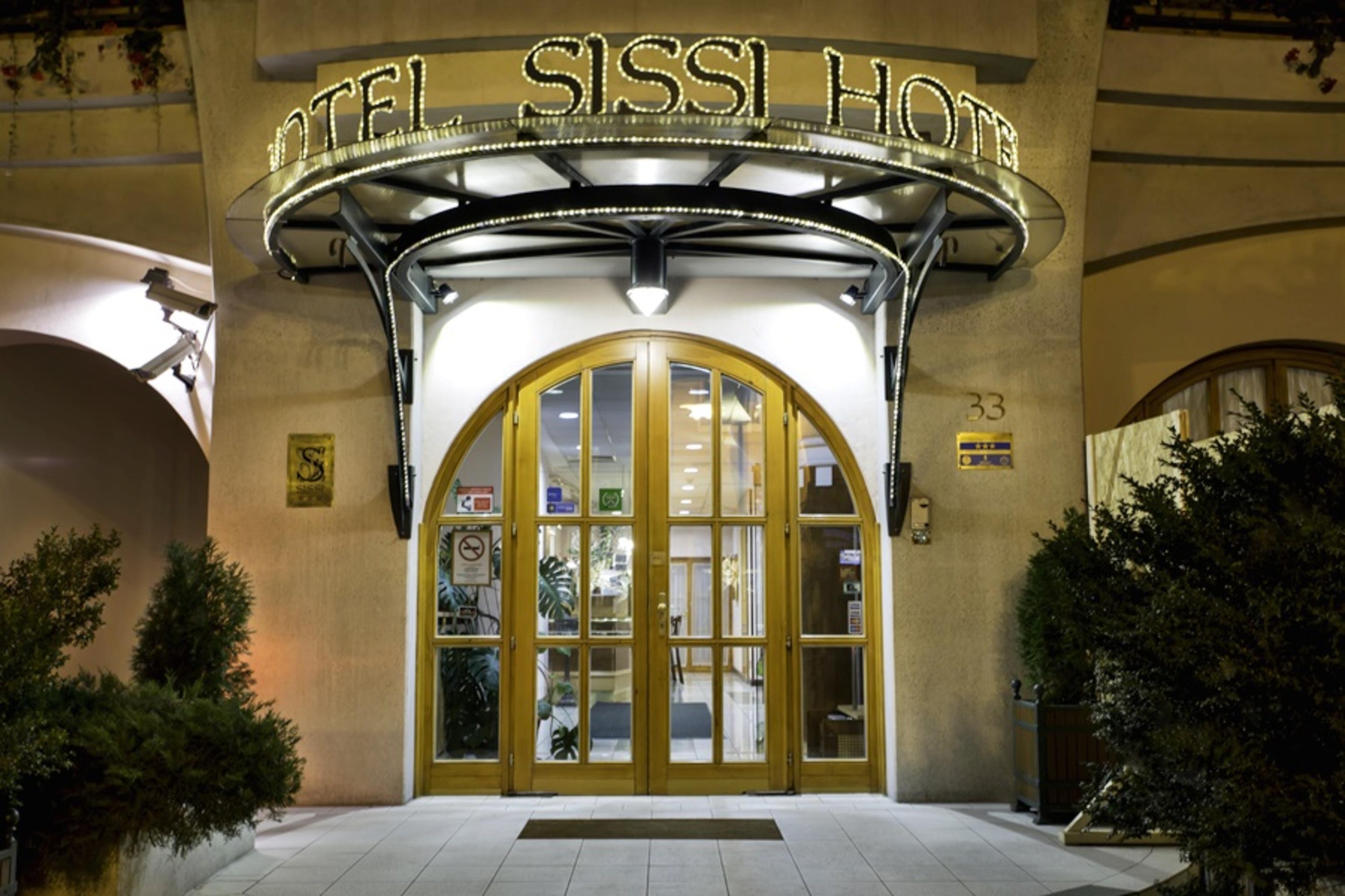 Corvin Hotel Budapest Sissi Wing Ngoại thất bức ảnh