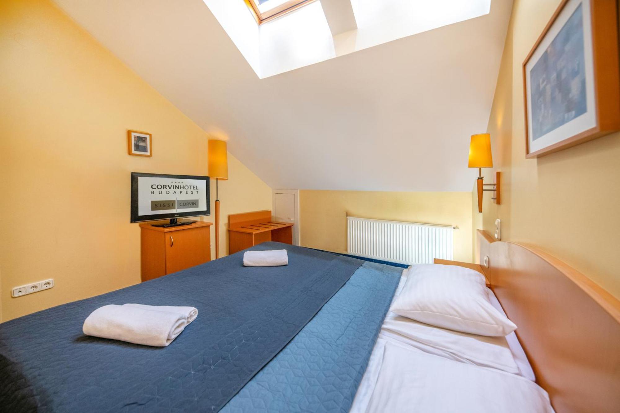 Corvin Hotel Budapest Sissi Wing Ngoại thất bức ảnh