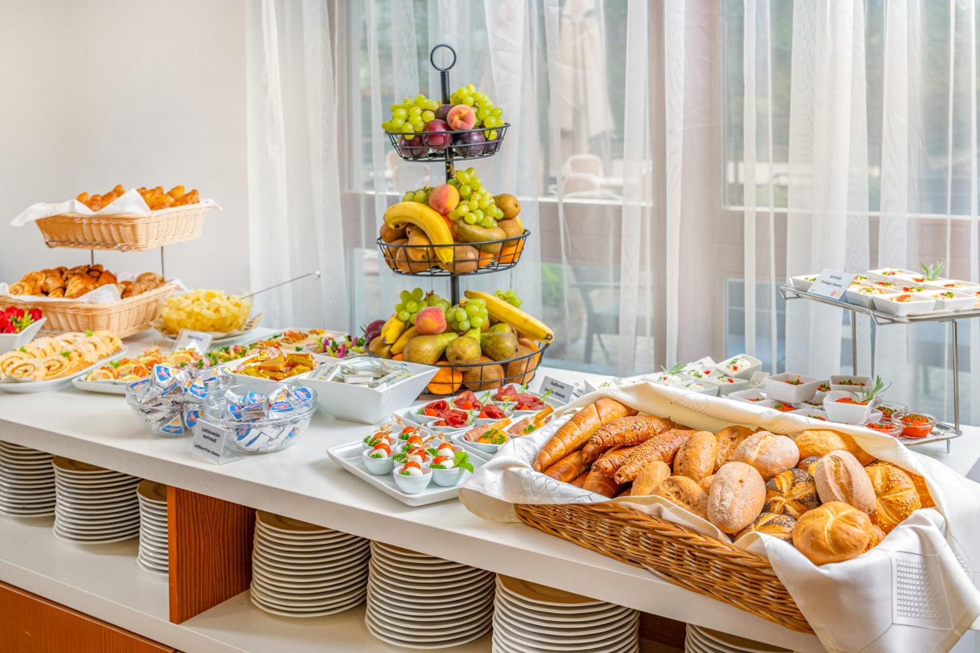 Corvin Hotel Budapest Sissi Wing Ngoại thất bức ảnh