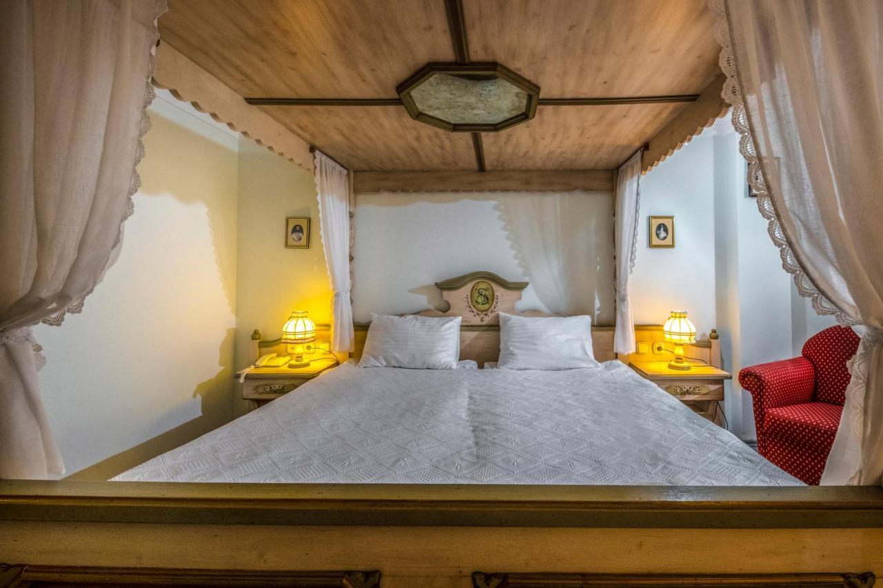 Corvin Hotel Budapest Sissi Wing Ngoại thất bức ảnh